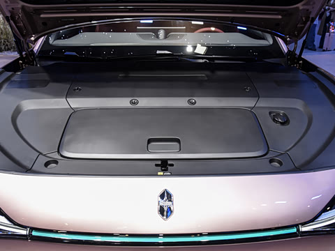 2025�� ���� ����Ultra (896�߼����״