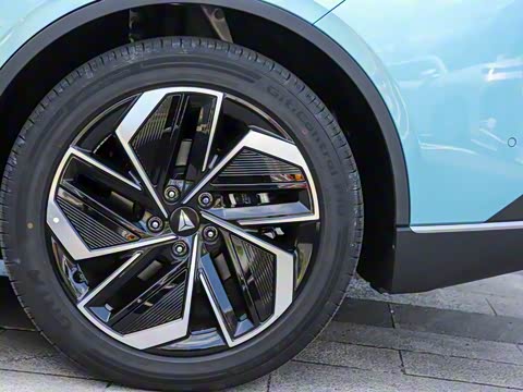 2026�� 550Ultra��ΪǬ��ADS SE��