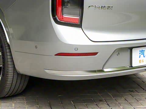 2025�� Ǭ�� UItra 6��