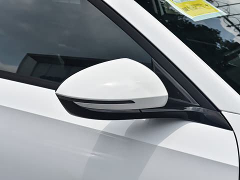 2026�� EV 550km ר�����а�