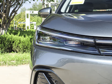 2025�� EM-i 70km ������