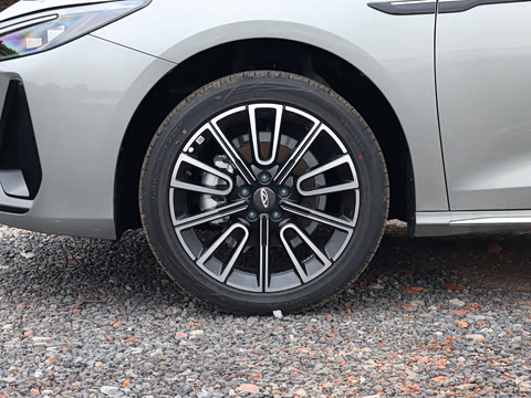 2026�� ������ 1.6T �