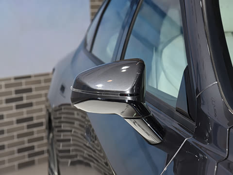2025�� 350e