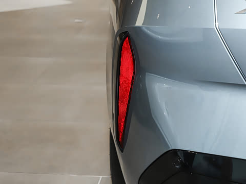 2025�� xDrive30L ������ M�˶���ҹ��װ