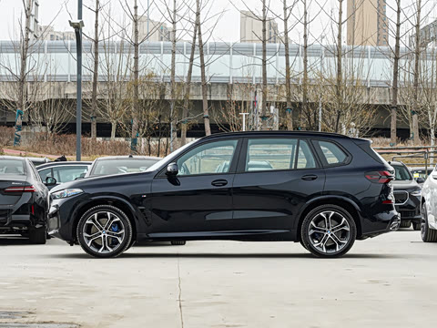 2026�� �Ŀ� xDrive 40Li M�˶���ҹ��װ