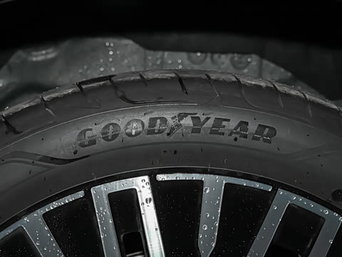 2026�� 65.2kWh ������