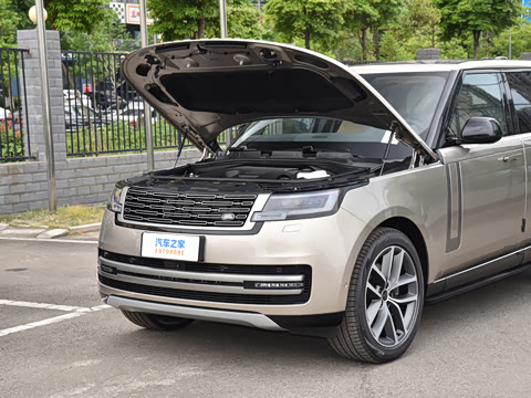 2026�� 3.0 L6 400PS HSE�����