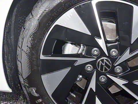 2026�� L 300TSI DSG ��Ӣ��