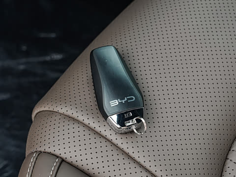 2026�� EV �Ǽݰ� 705KM��������