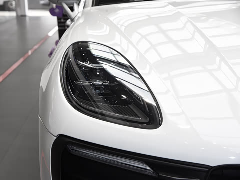 2026�� Macan 2.0T ���ΰ�