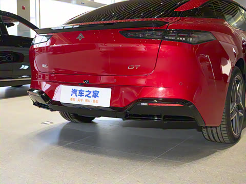 2025�� �Ŀ� 710 Max��