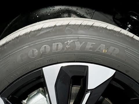 2026�� 2.5L ���а�