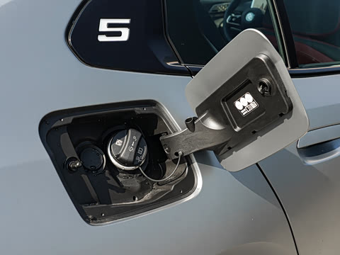 2026�� �Ŀ� 530Li ������ M�˶���װ