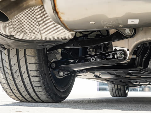 2026�� �Ŀ� 530Li ������ M�˶���װ