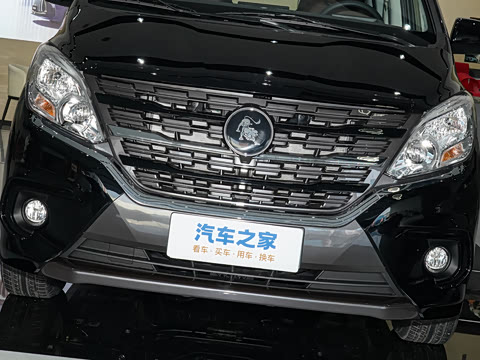 2027�� 2.0L ������ 7��