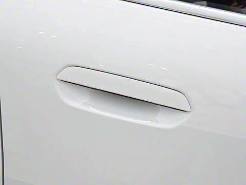 2025�� sDrive25i M�˶���װ