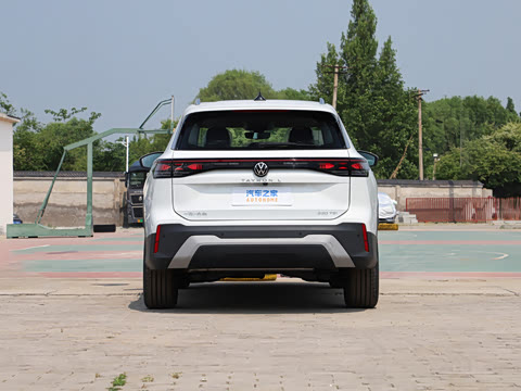 2026�� ̽��L 330TSI ������Ӣ
