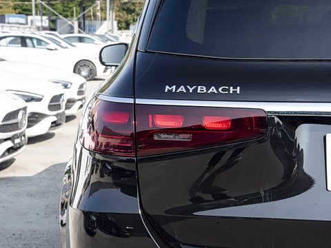 2026�� GLS 600 4MATIC ���ְ�