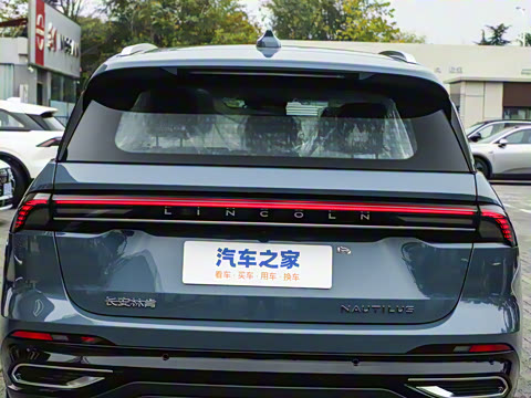 2026�� 2.0T ����������