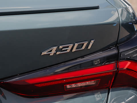 2026�� 430i M�˶���ҹ��װ