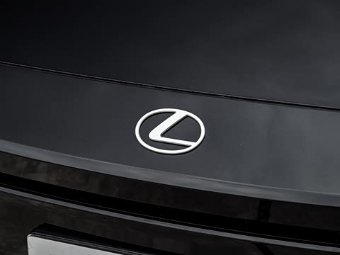 2026�� 300h