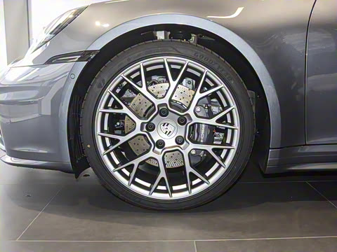 2026�� Carrera 3.0T