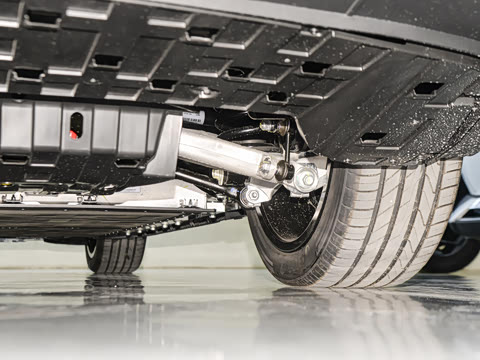 2026�� 550Ultra��ΪǬ��ADS SE��