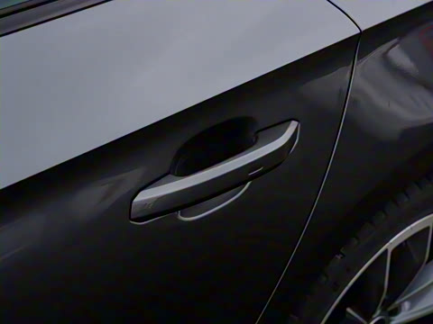 2025�� Sportback ��ذ� 40 TFSI quattro ����������