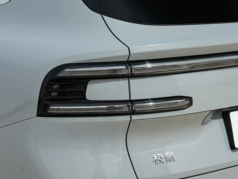 2026�� Ultra+�� 70kWh