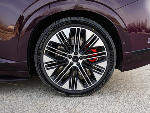 2026�� Ultra+�� 70kWh