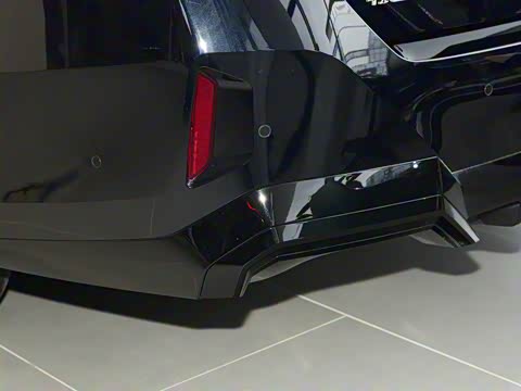 2026�� eDrive 40L M�˶���װ