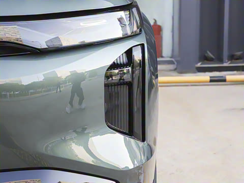 2025�� 205km Pro+��