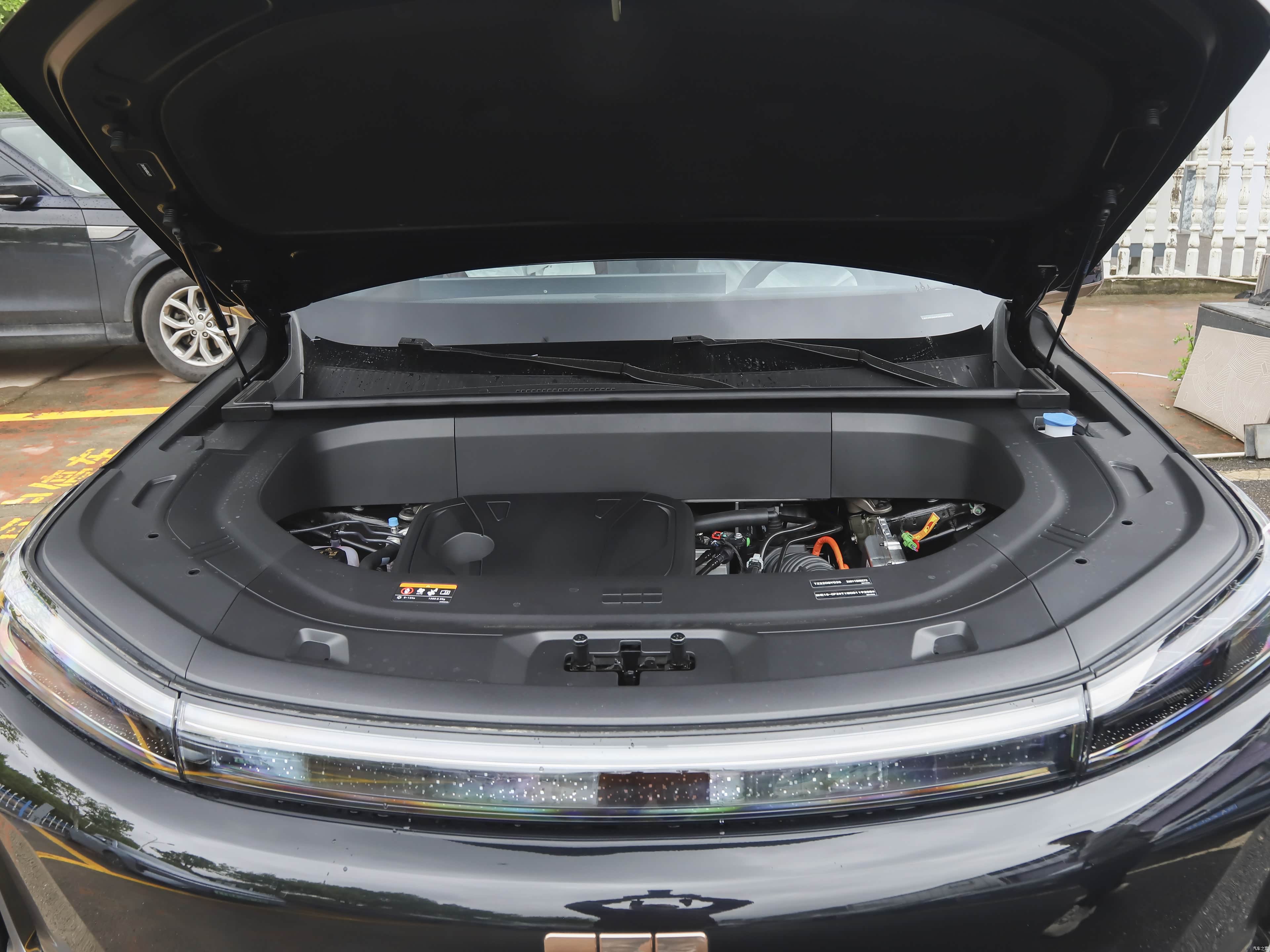 Geely M9, миниатюра 30