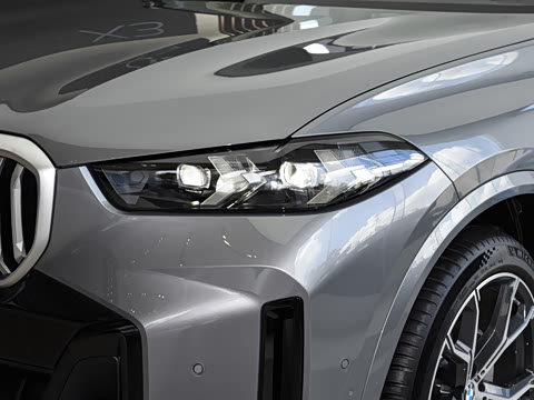 2026�� �Ŀ� xDrive 30Li ������M�˶���ҹ��װ