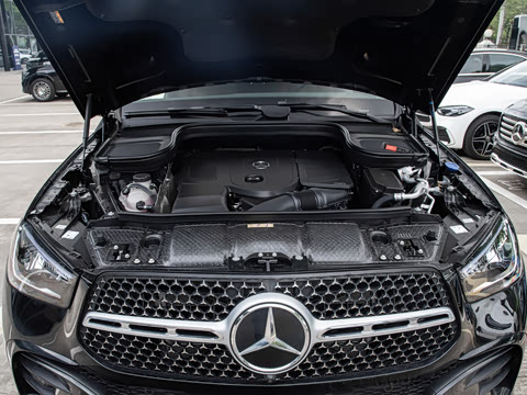 2026�� �Ŀ� GLE 350 4MATIC ������