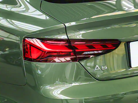 2025�� Sportback ��ذ� 40 TFSI ʱ�ж�����