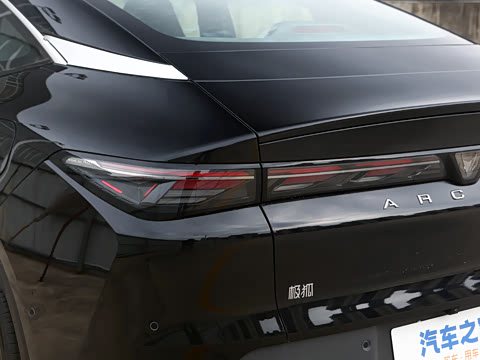 2025�� �Ŀ� 708MAX 200kW