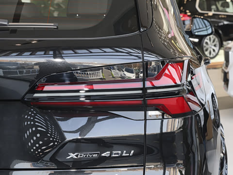 2026�� �Ŀ� xDrive 40Li M�˶���ҹ��װ