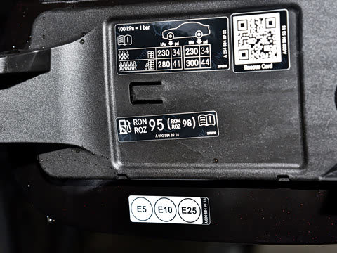 2026�� GLC 300 L 4MATIC ������ 7��