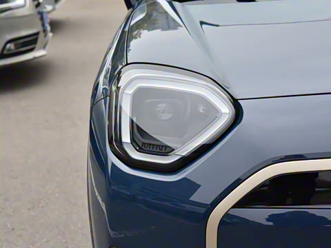 2025�� SE ������