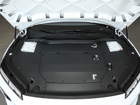 2025�� 100kWh Touring