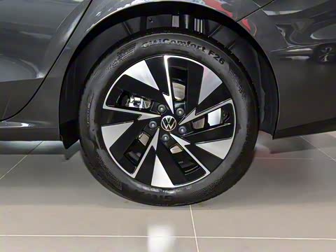 2026�� L 300TSI DSG ��Ӣ��