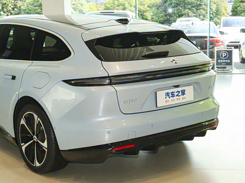 2025�� 100kWh Touring