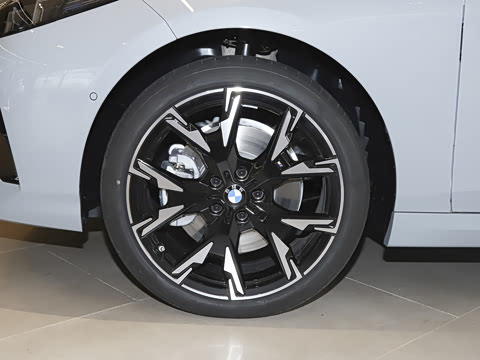 2026�� 225L M�˶���ҹ��װ