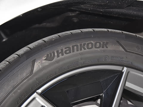 2026�� 530Li ������ ������װ