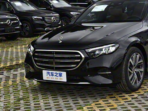 2026�� E 300 L ʱ����