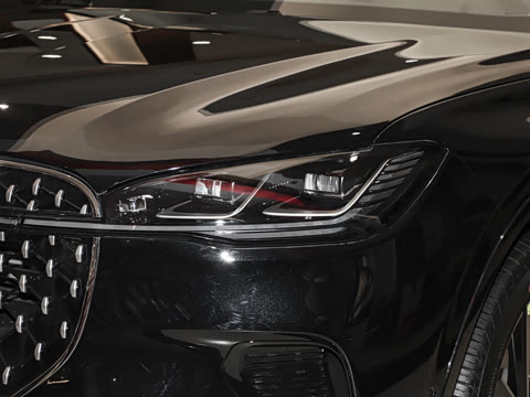 2025�� 2.0T ������ҫ��