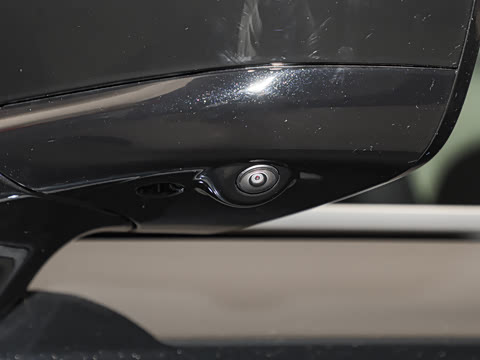 2025�� 2.0T ������ҫ��