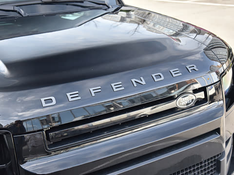 2026�� 110 3.0T P400 X-Dynamic SE