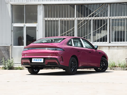 2026�� 535 MAX�����